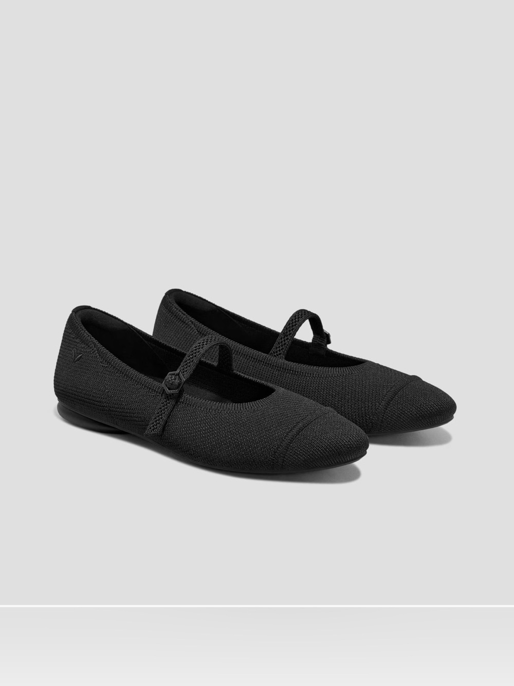 Vivaia Almond-Toe Mary Janes AdaptAll™ (Tamia Mary Jane)